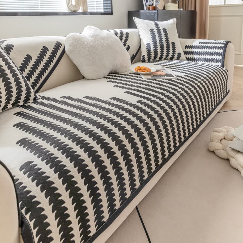 2025 Luxury All-Season Sofa Pad - Non-Slip, Cat-Dog Scratch Resistant, Premium Chenille
